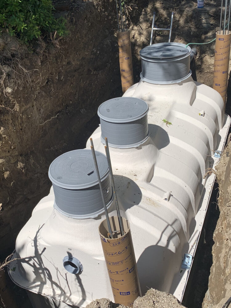 Japanese_septic_tank_installed-Fisicoquimicos_EDAR.